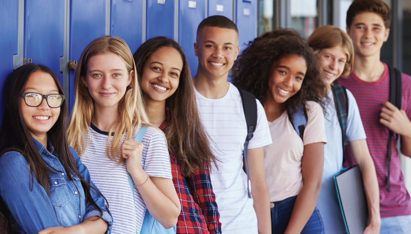 The Best Scholarships for High School Juniors: Class of 2025